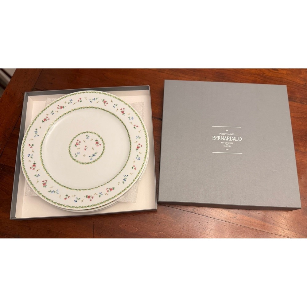 Rare Bernardaud Limoges Artois Vert Chronological Plate Set 1993-1995 Boxed Moet
